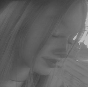 Meet your Posher, Maddie